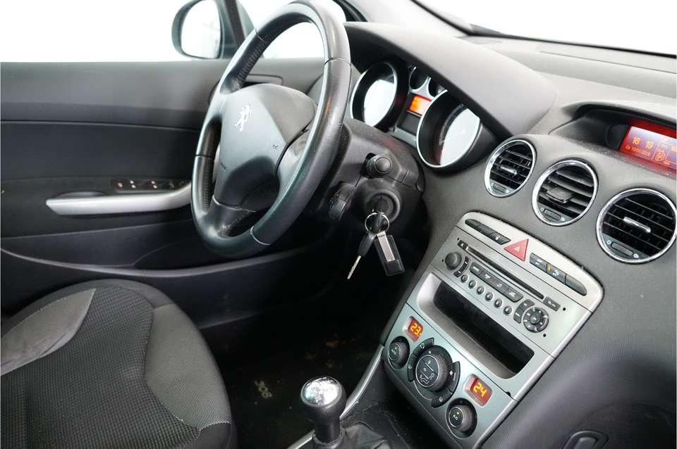 Peugeot 308 - Imagem 13