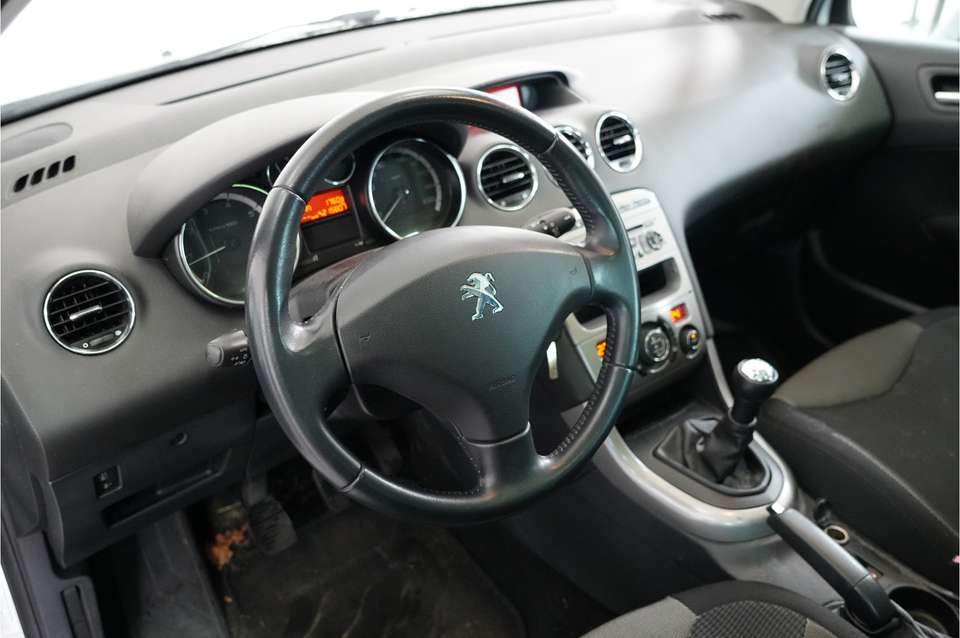 Peugeot 308 - Imagem 19