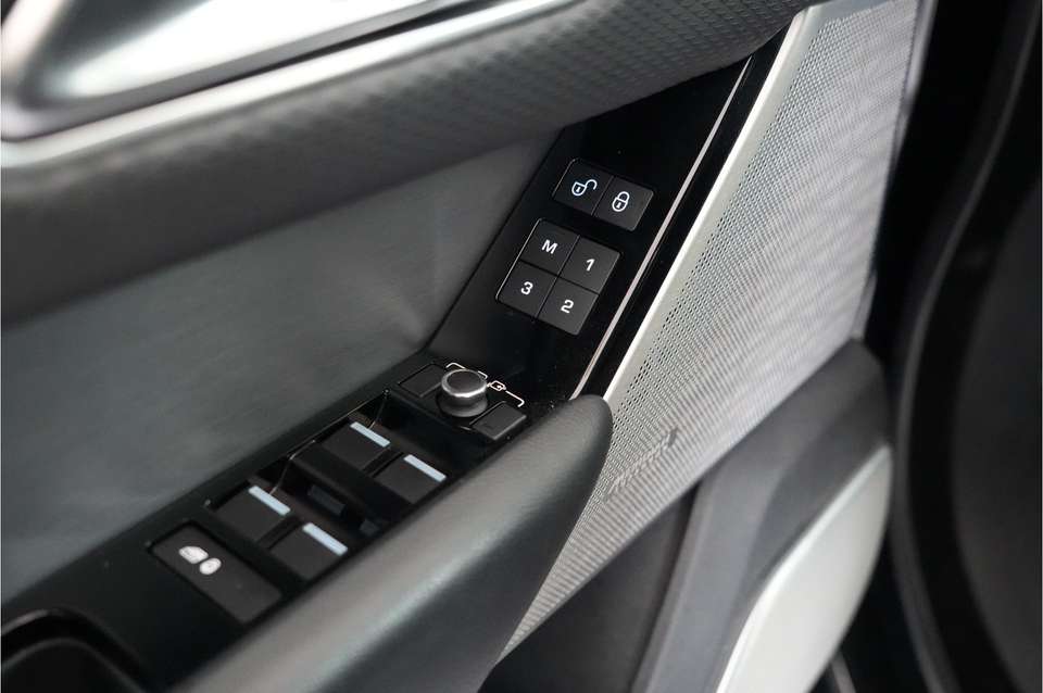 Land Rover Range Rover Velar - Imagem 20