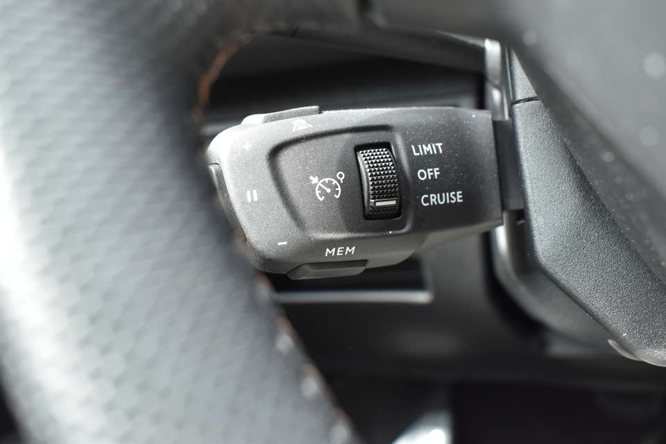 Peugeot 3008 - Imagem 6