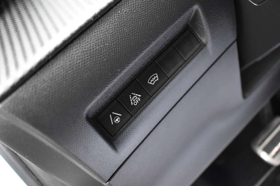 Peugeot 2008 - Imagem 6