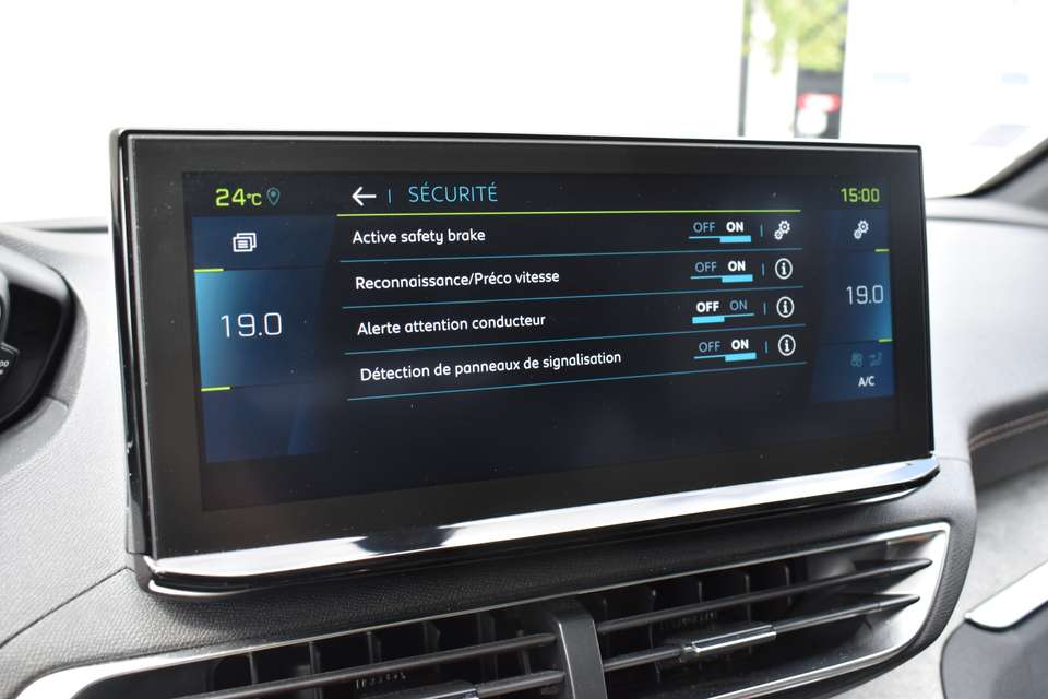 Peugeot 3008 - Imagem 11