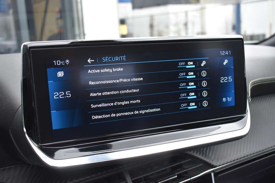 Peugeot 2008 - Imagem 14