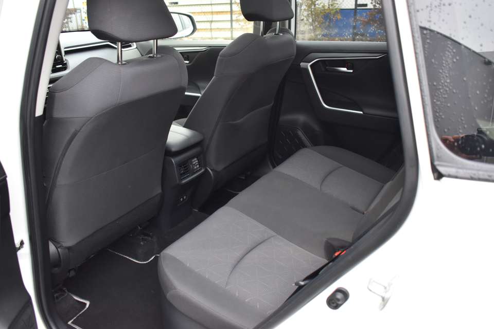 Toyota RAV 4 - Imagem 14