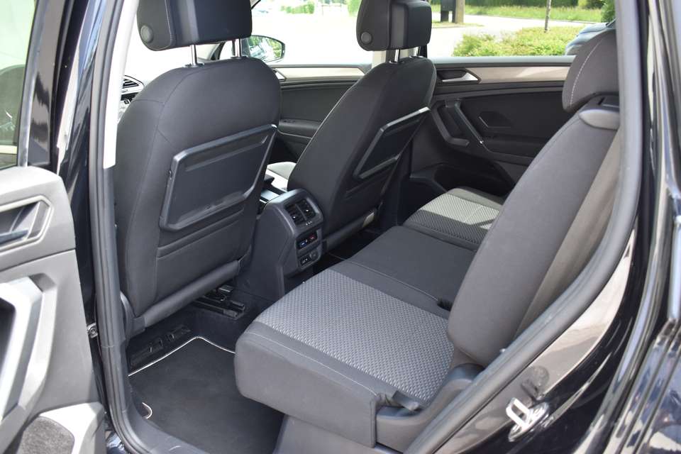 Volkswagen Tiguan Allspace - Imagem 13