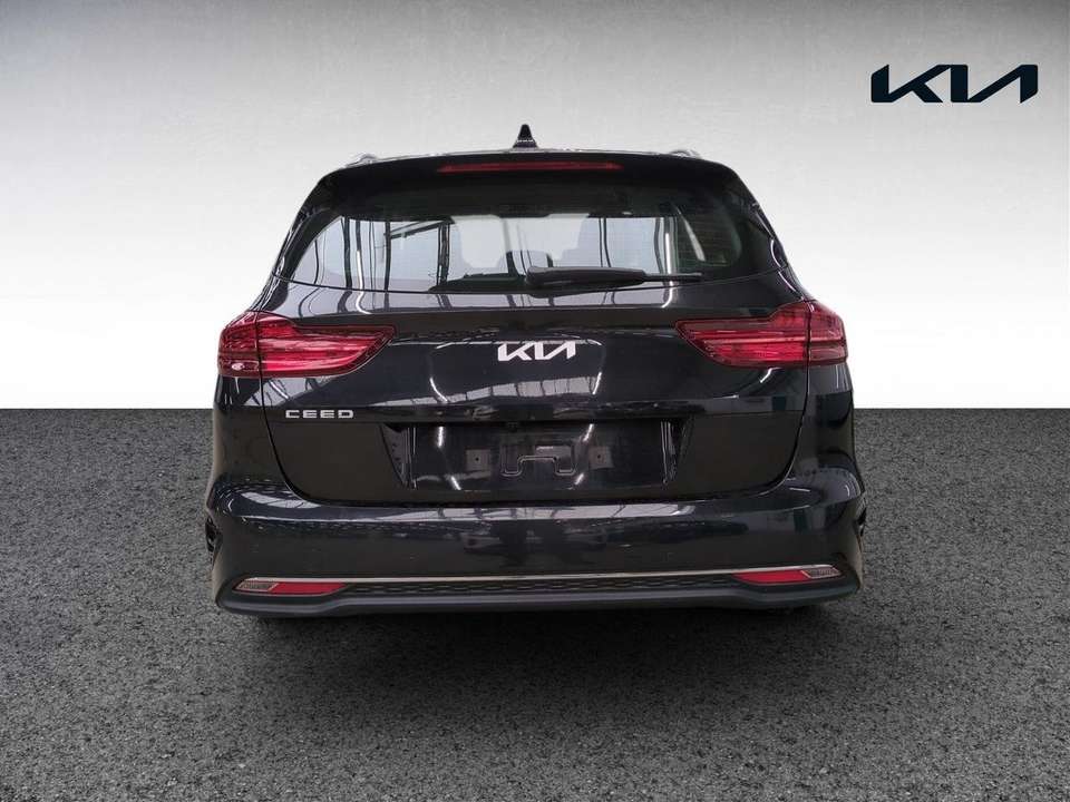 Kia Ceed SW / cee'd SW - Imagem 8