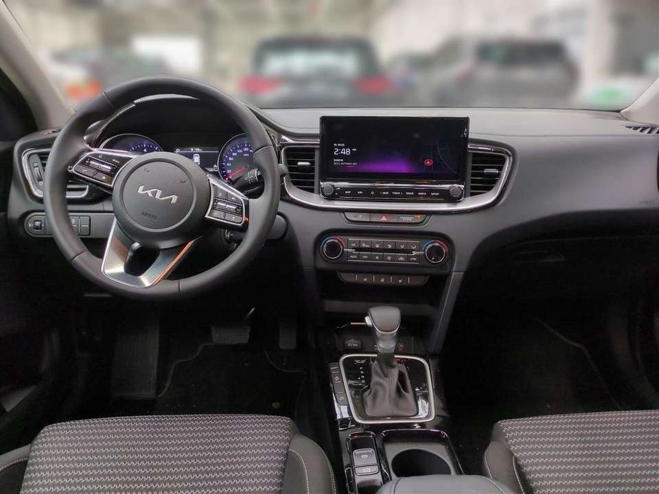 Kia Ceed SW / cee'd SW - Imagem 11