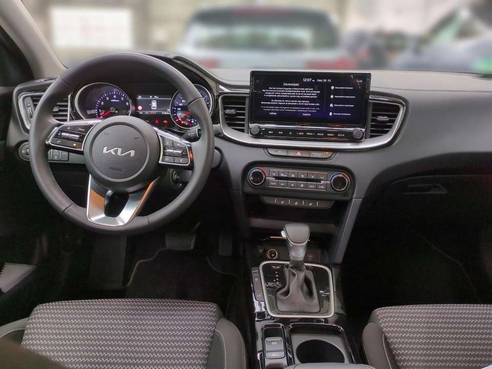 Kia Ceed SW / cee'd SW - Imagem 11