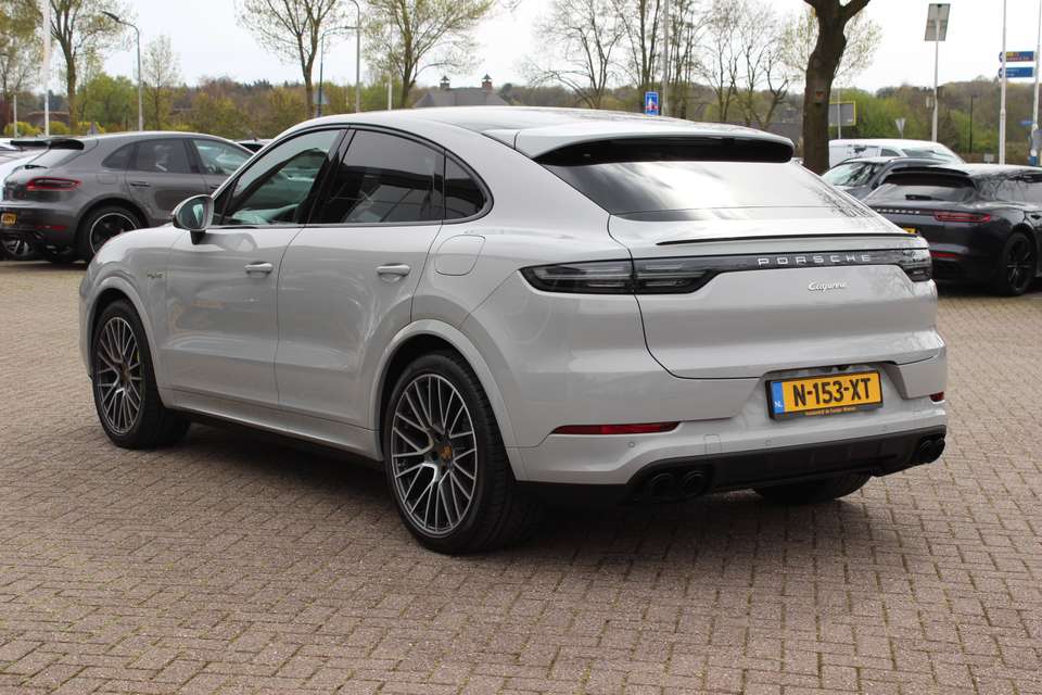 Porsche Cayenne - Imagem 3