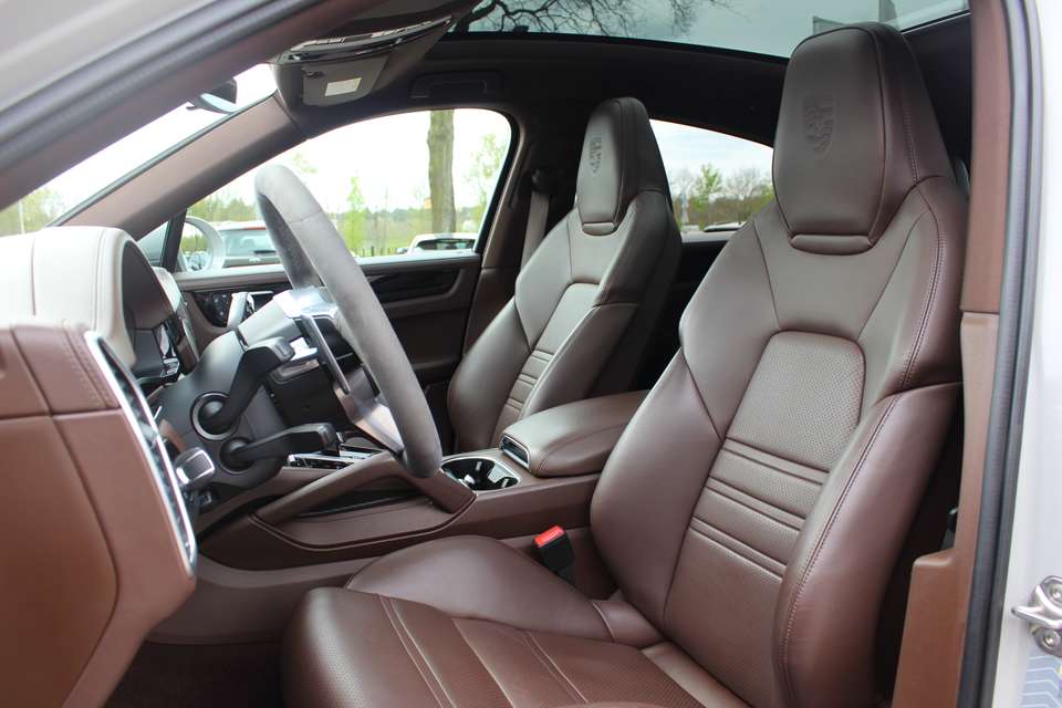 Porsche Cayenne - Imagem 4