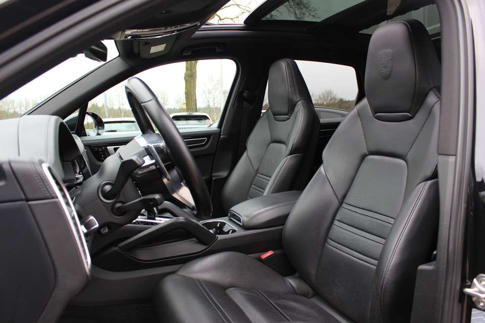 Porsche Cayenne - Imagem 4