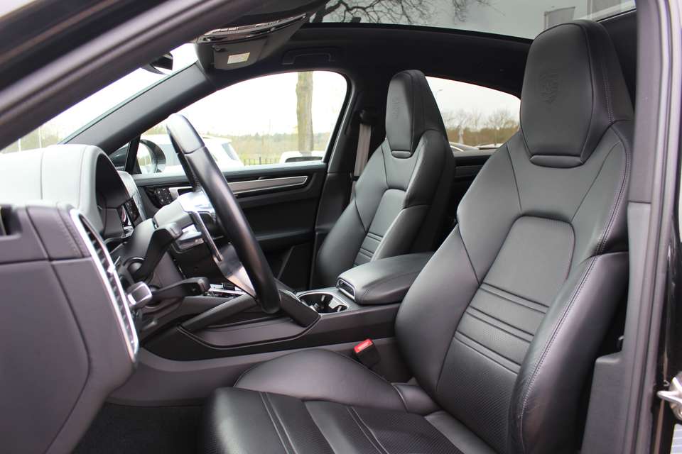 Porsche Cayenne - Imagem 4