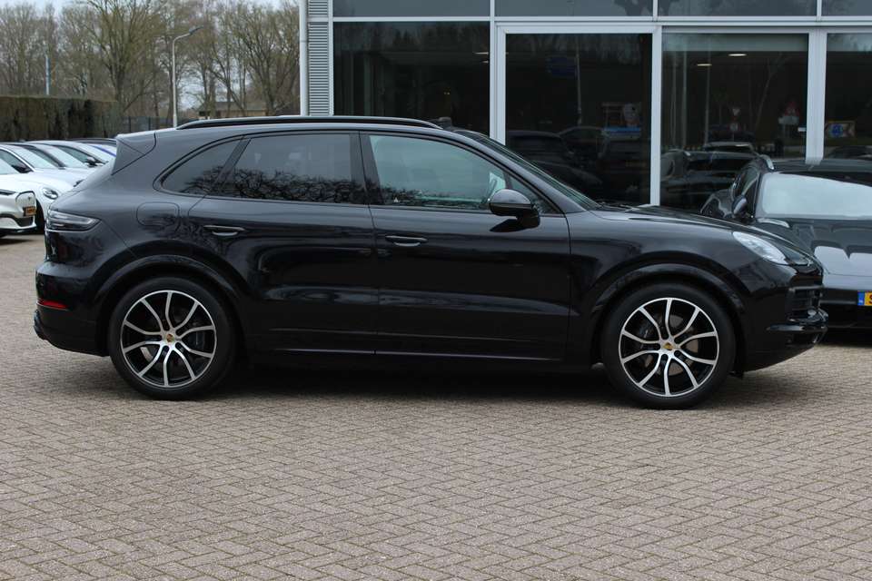 Porsche Cayenne - Imagem 5