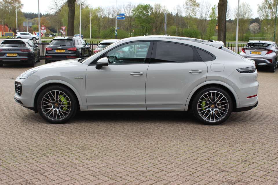 Porsche Cayenne - Imagem 7