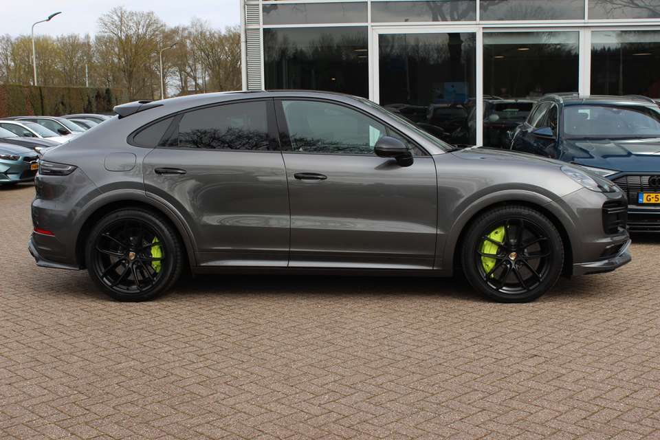 Porsche Cayenne - Imagem 5