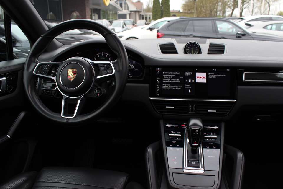 Porsche Cayenne - Imagem 9