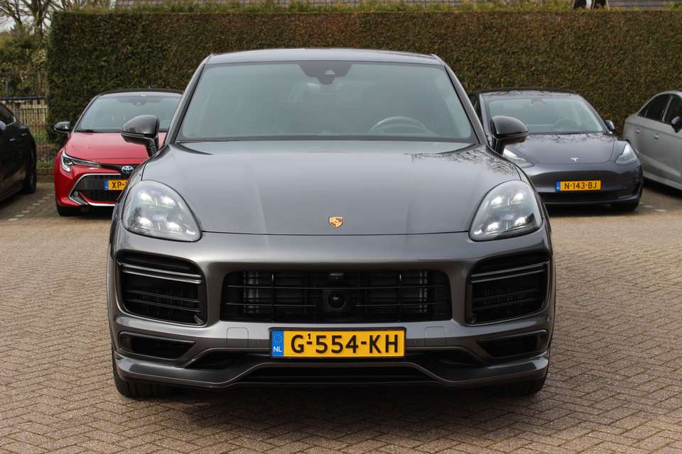 Porsche Cayenne - Imagem 8