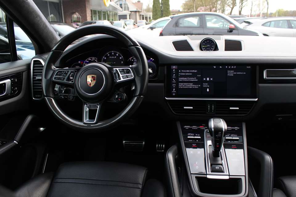 Porsche Cayenne - Imagem 9