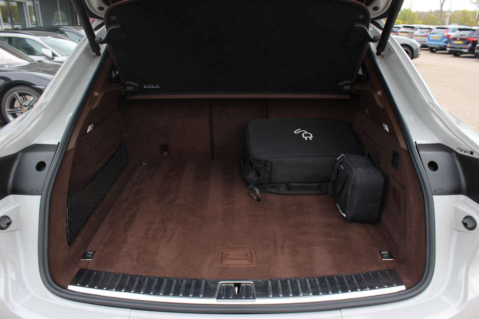 Porsche Cayenne - Imagem 16