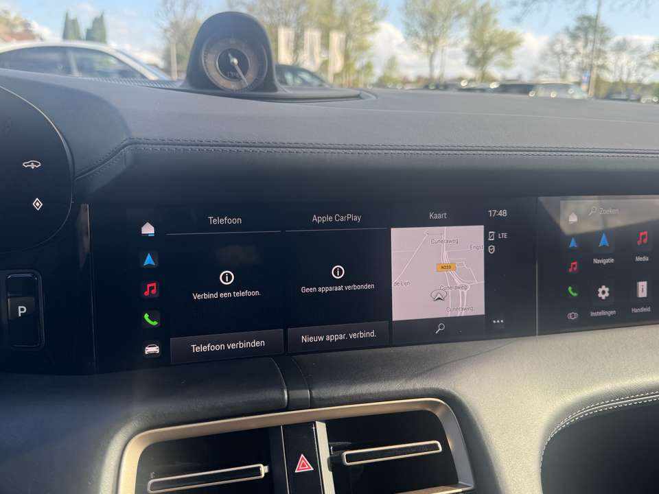 Porsche Taycan - Imagem 16