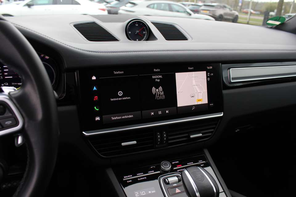 Porsche Cayenne - Imagem 19