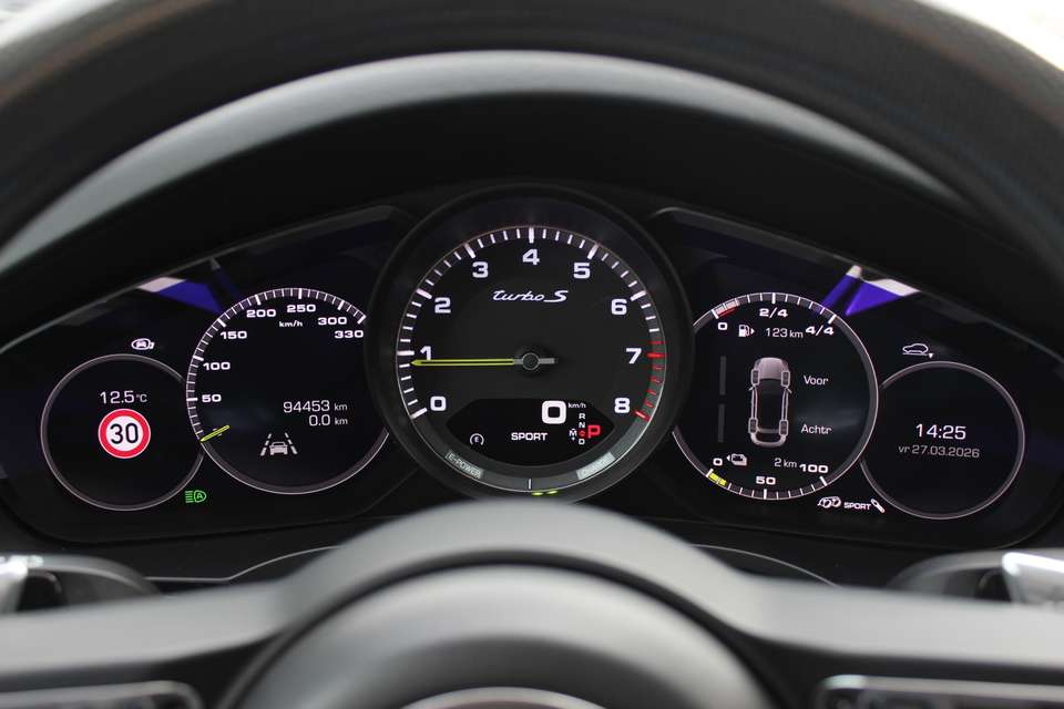 Porsche Cayenne - Imagem 18