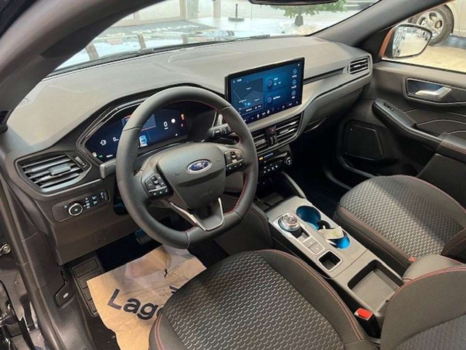 Ford Kuga - Imagem 6