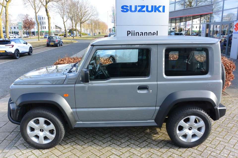 Suzuki Jimny - Imagem 4