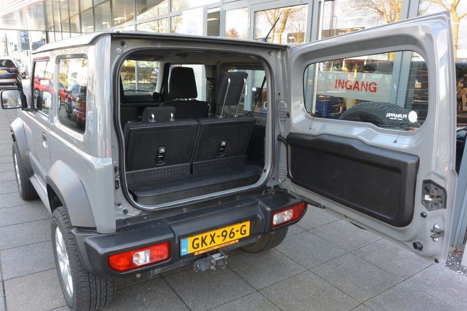 Suzuki Jimny - Imagem 10