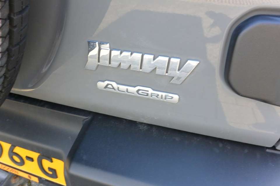 Suzuki Jimny - Imagem 12