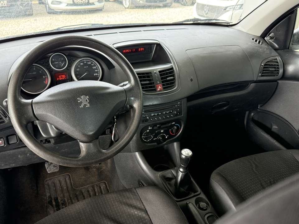 Peugeot 206 - Imagem 10