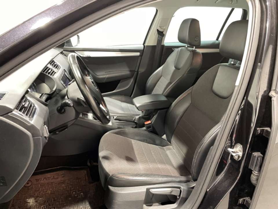 Skoda Octavia - Imagem 6