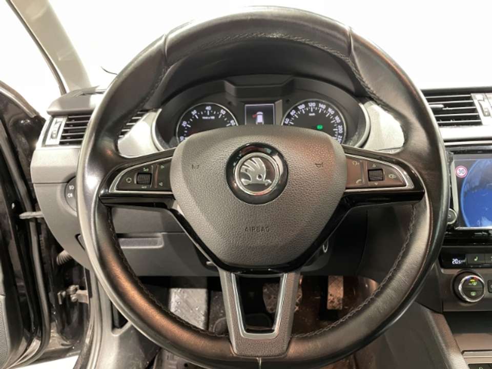 Skoda Octavia - Imagem 12