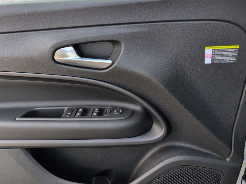 Jeep Avenger - Imagem 15