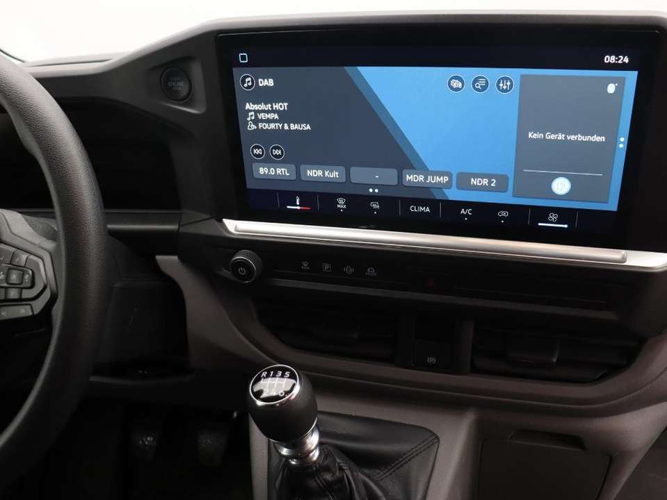 Volkswagen T7 Transporter - Imagem 6