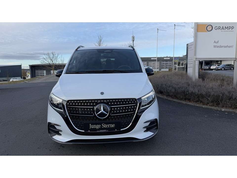 Mercedes-Benz V 300 - Imagem 2