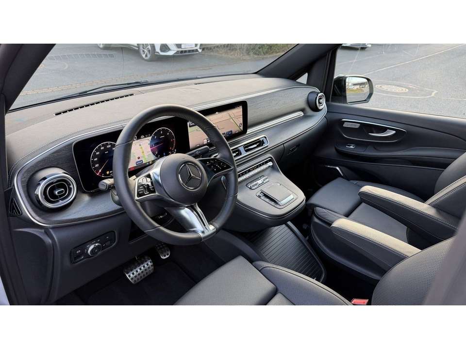 Mercedes-Benz V 300 - Imagem 8