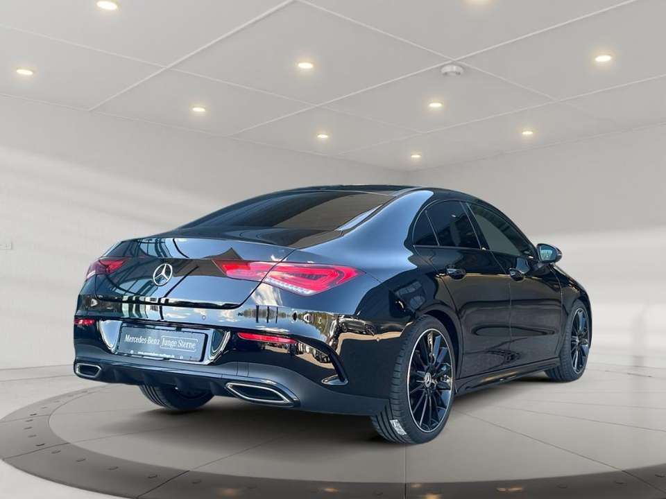 Mercedes-Benz CLA 220 - Imagem 3