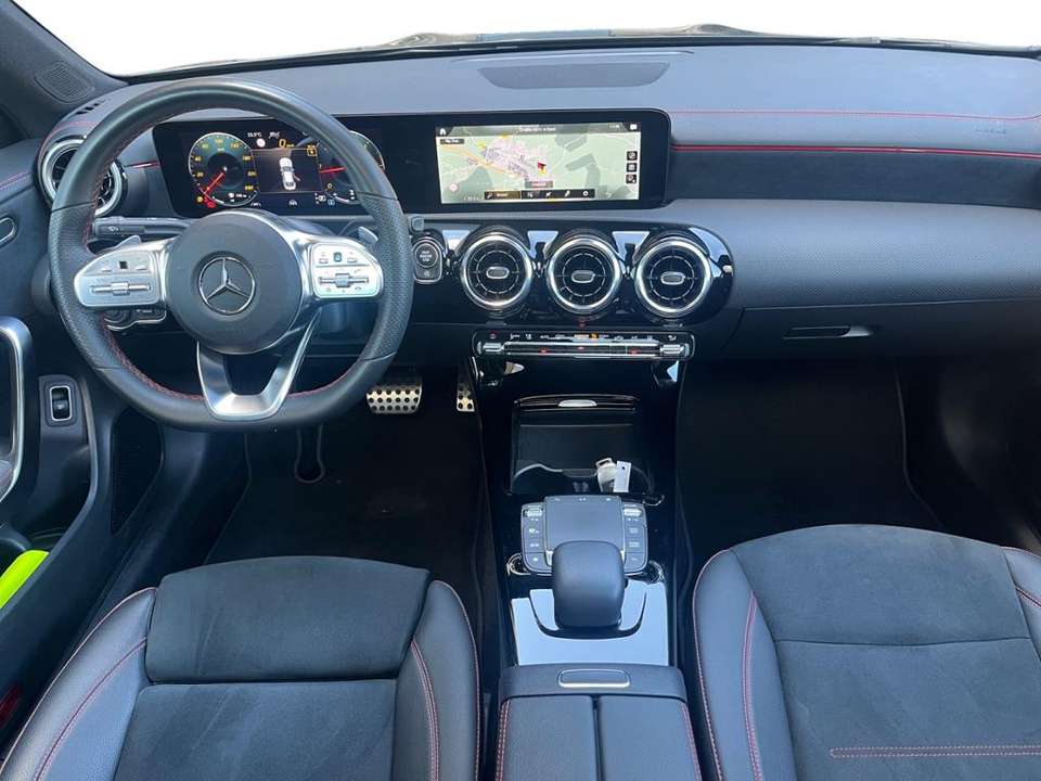 Mercedes-Benz CLA 220 - Imagem 5