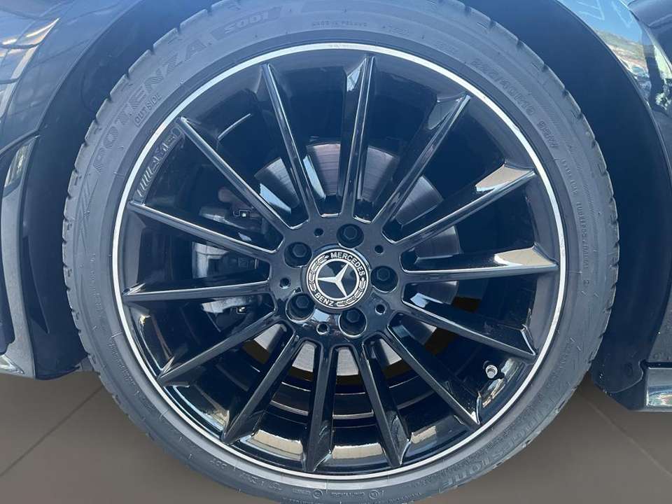 Mercedes-Benz CLA 220 - Imagem 9