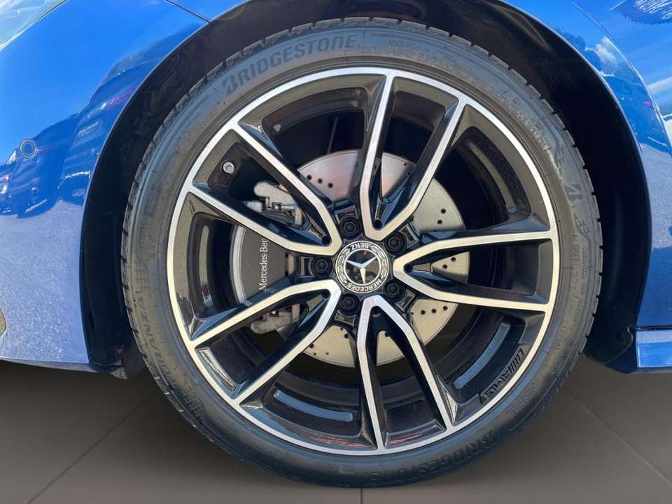 Mercedes-Benz CLA 200 - Imagem 9