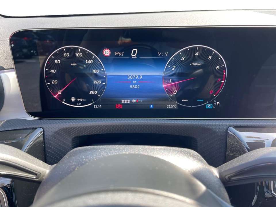 Mercedes-Benz CLA 200 - Imagem 10