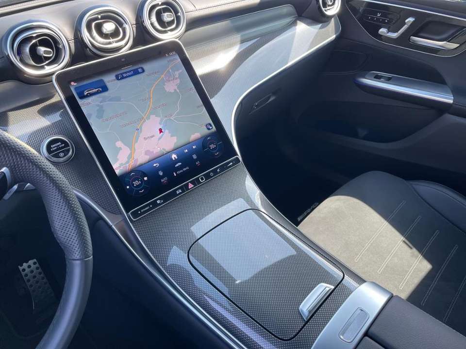 Mercedes-Benz GLC 300 - Imagem 15