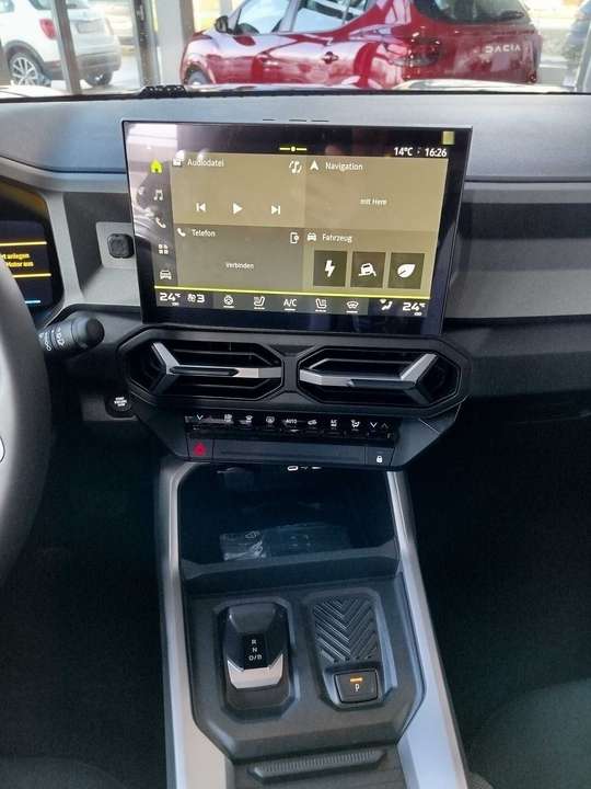 Dacia Bigster - Imagem 12