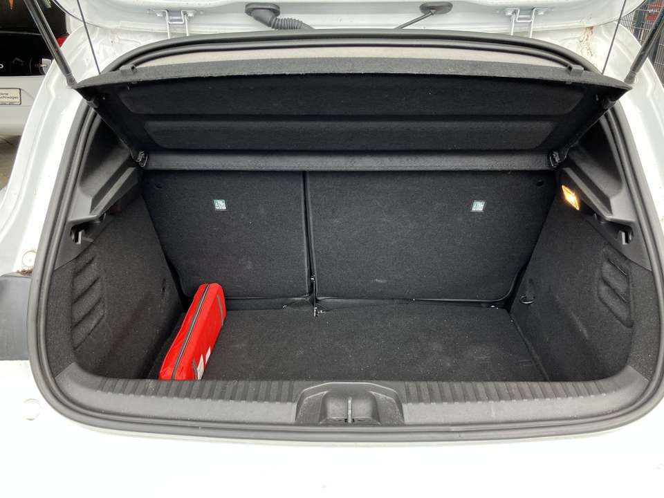 Renault Clio - Imagem 11