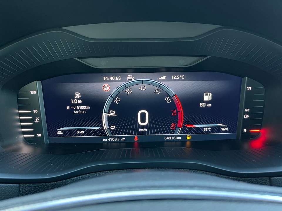 Skoda Karoq - Imagem 12