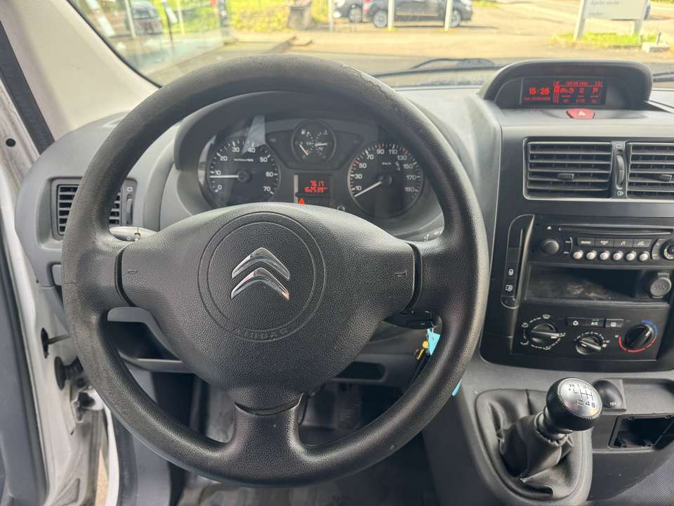 Citroen Jumpy - Imagem 12