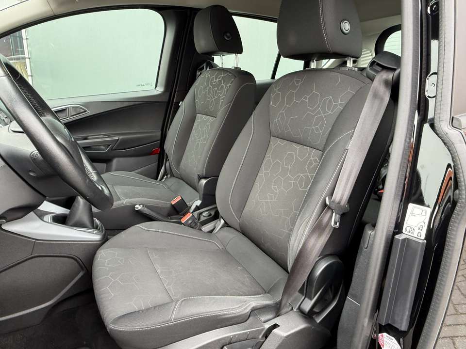 Ford B-Max - Imagem 6