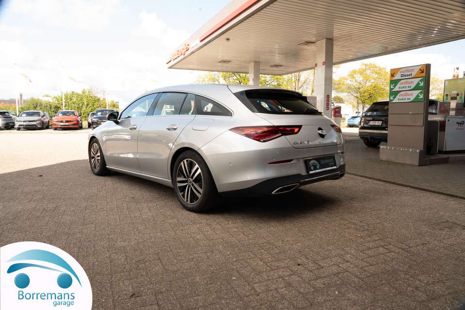 Mercedes-Benz CLA 180 - Imagem 3