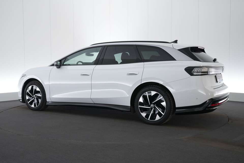 Volkswagen Golf Variant - Imagem 1